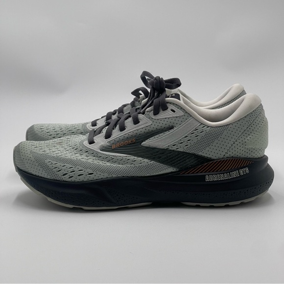 Brooks Women’s Adrenaline GTS 24 Running Shoes in Size US 8 (EU 39 / UK 6) - Picture 2 of 9